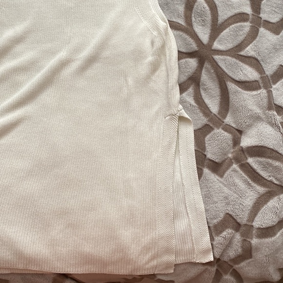 Wilfred sweater vest - Picture 3 of 3